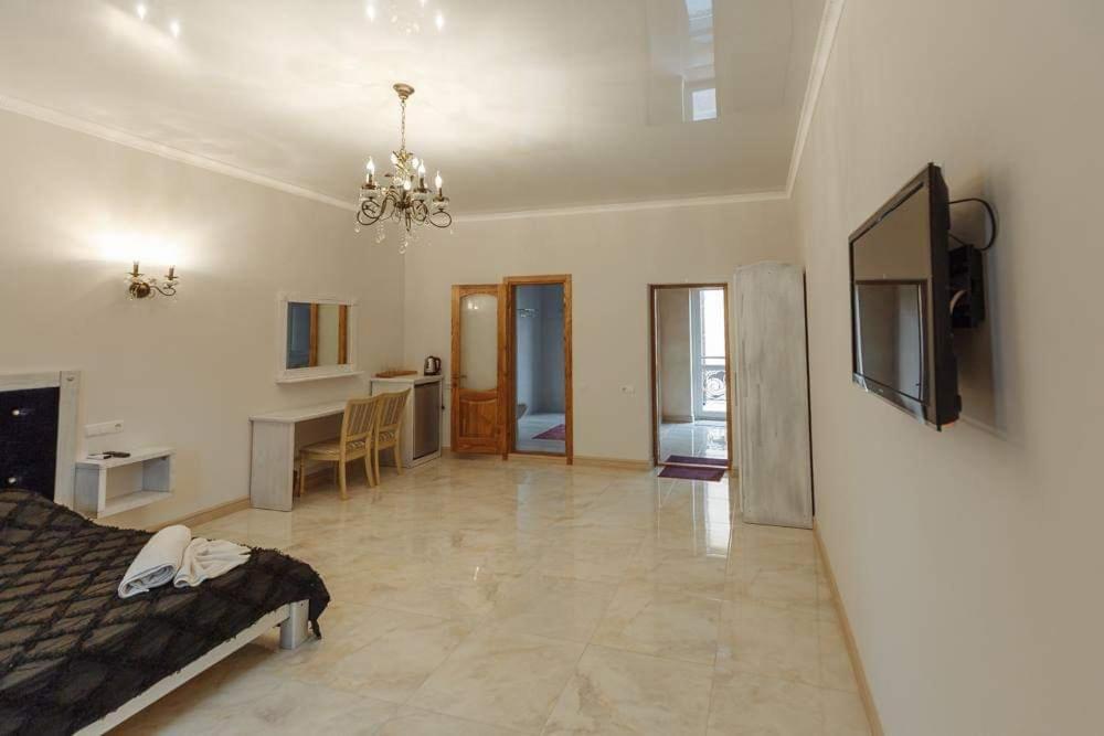 Бутик 2017 Hotel Bilhorod-Dnistrovskyy Ngoại thất bức ảnh