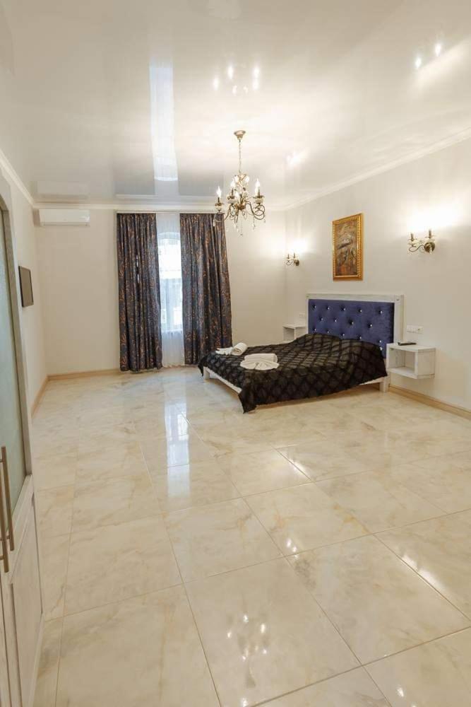 Бутик 2017 Hotel Bilhorod-Dnistrovskyy Ngoại thất bức ảnh