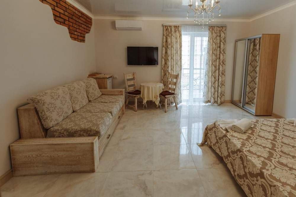 Бутик 2017 Hotel Bilhorod-Dnistrovskyy Ngoại thất bức ảnh