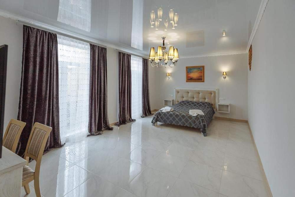 Бутик 2017 Hotel Bilhorod-Dnistrovskyy Ngoại thất bức ảnh