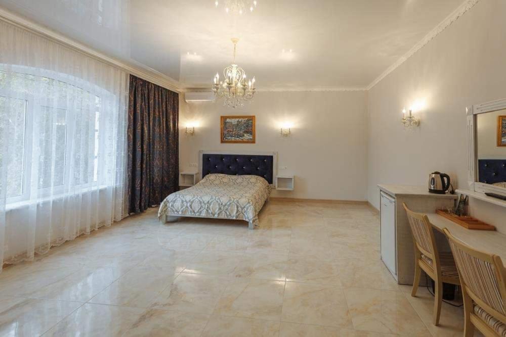 Бутик 2017 Hotel Bilhorod-Dnistrovskyy Ngoại thất bức ảnh